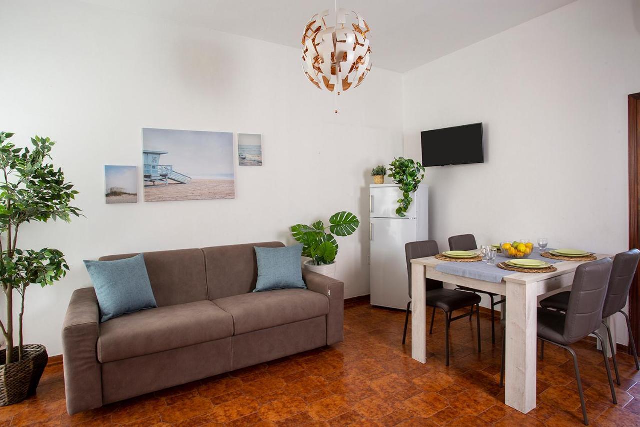 Appartamenti Villa Miramare Rimini Luaran gambar