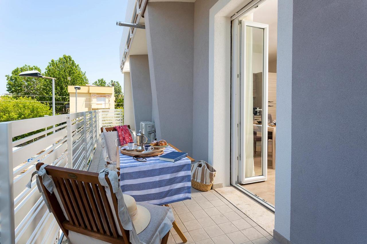 Appartamenti Villa Miramare Rimini Luaran gambar