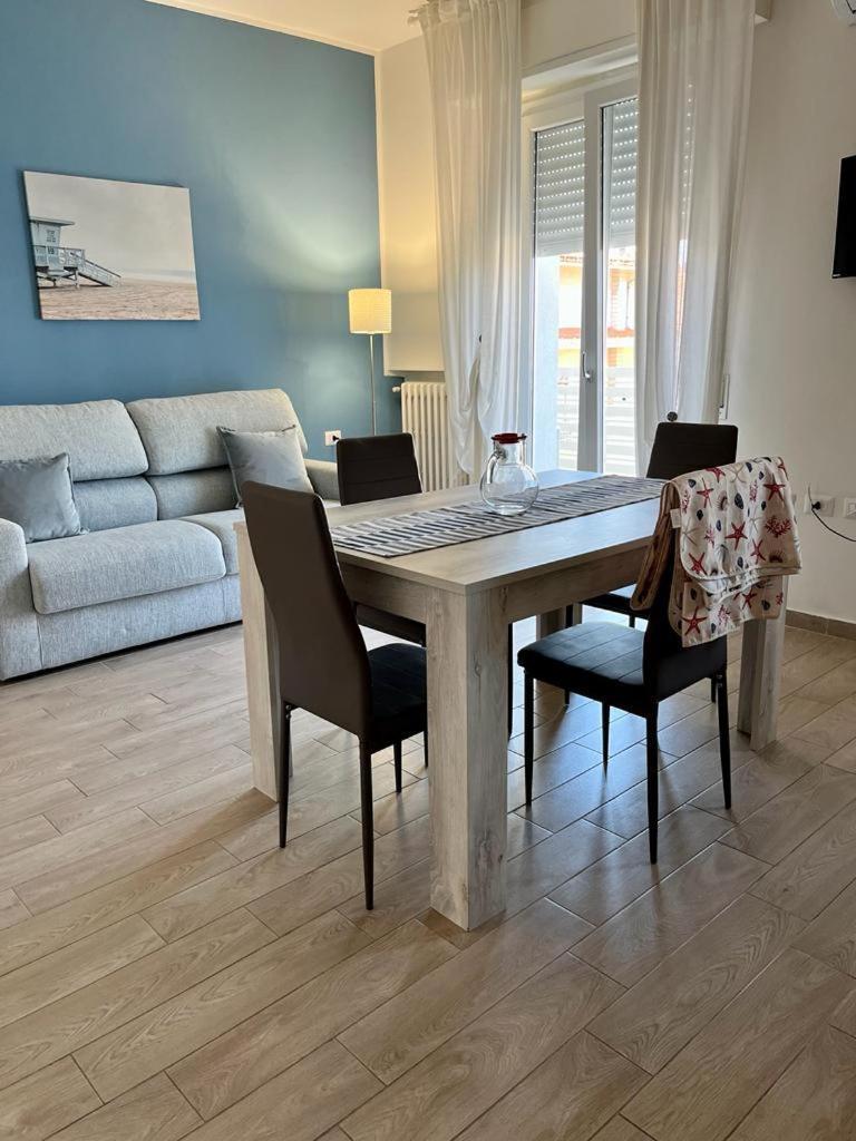 Appartamenti Villa Miramare Rimini Luaran gambar