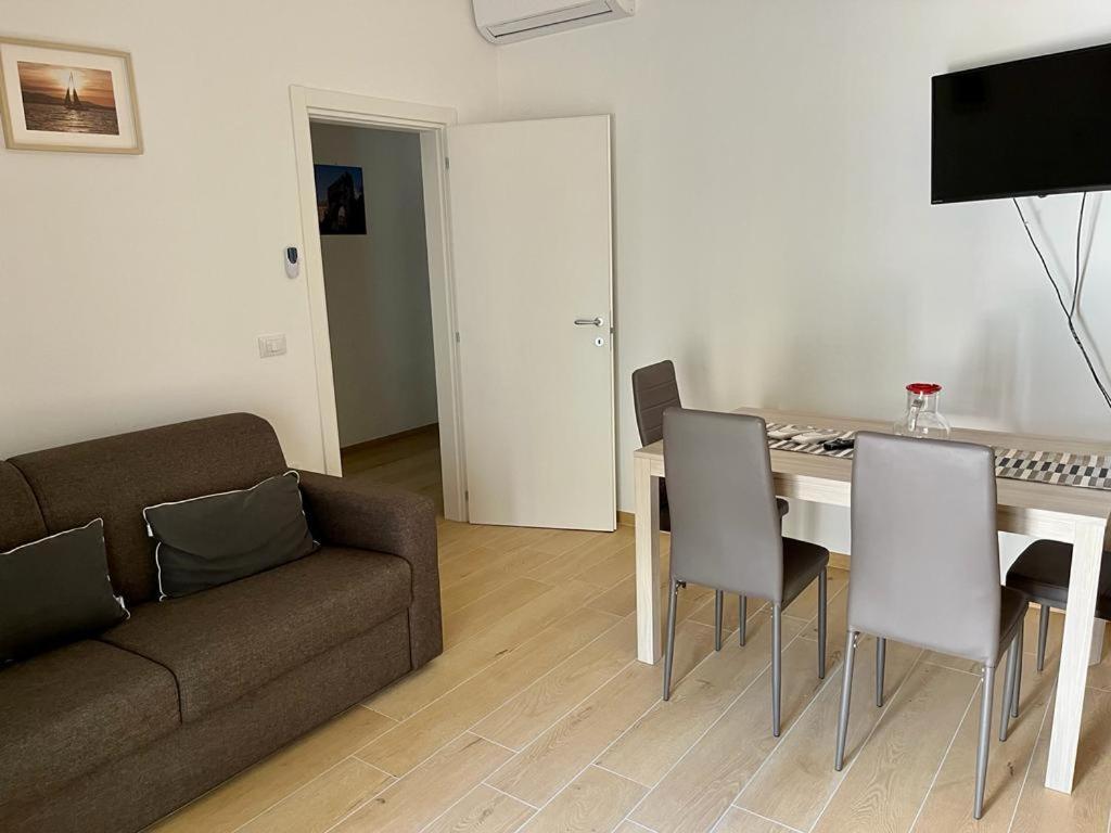 Appartamenti Villa Miramare Rimini Luaran gambar